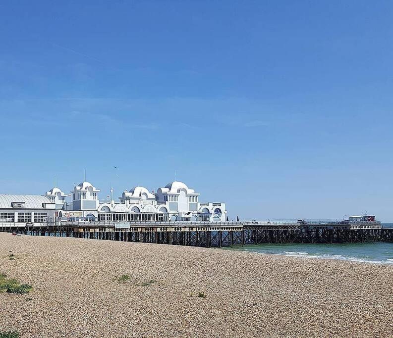 Apartamento Portsmouth Urban Haven Exterior foto